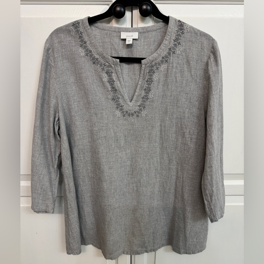 J. Jill Pure Jill embroidered peasant tunic with 3/4 sleeves. Size M.